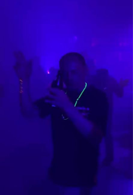 Straight Vision  WL 03