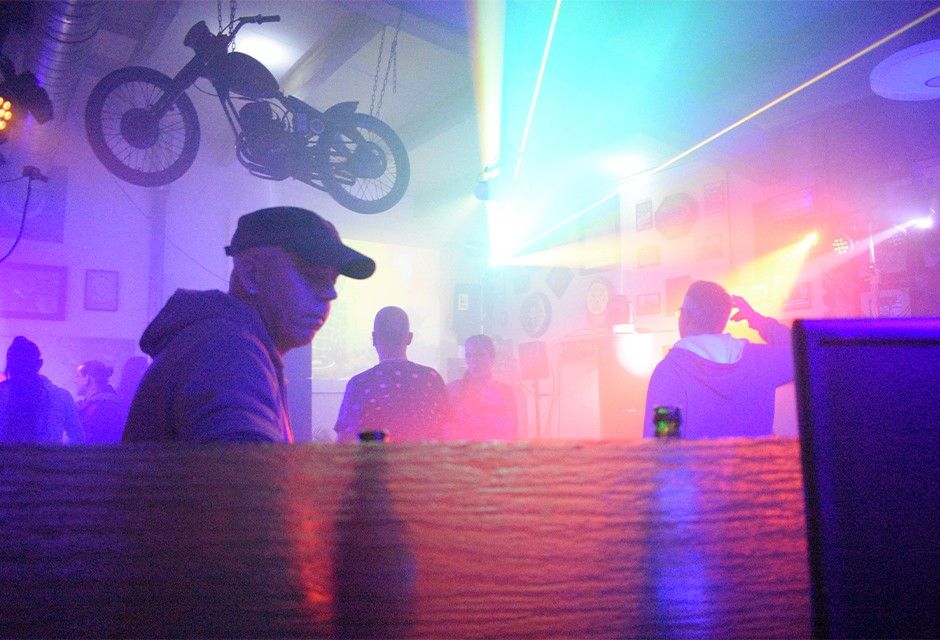 Straight Vision  WL 08