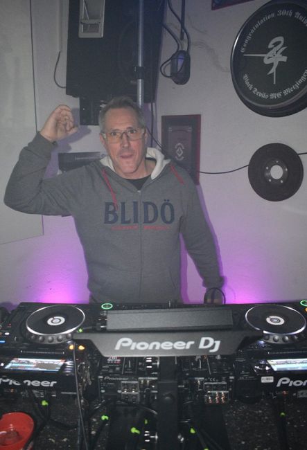 Straight Vision  WL 51