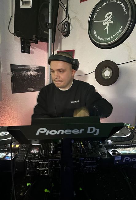 Straight Vision  WL 107