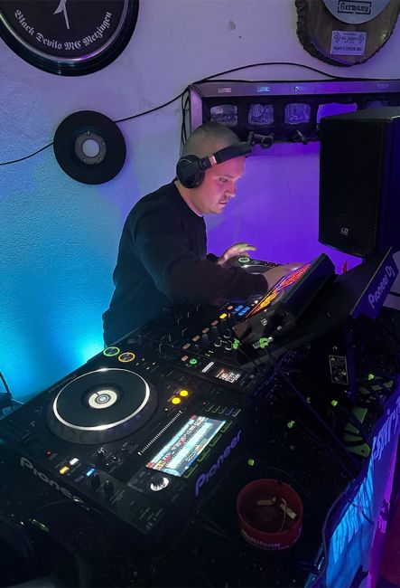 Straight Vision  WL 111