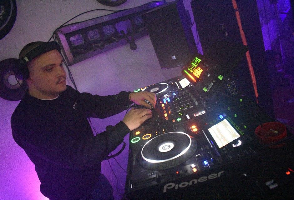 Straight Vision  WL 77