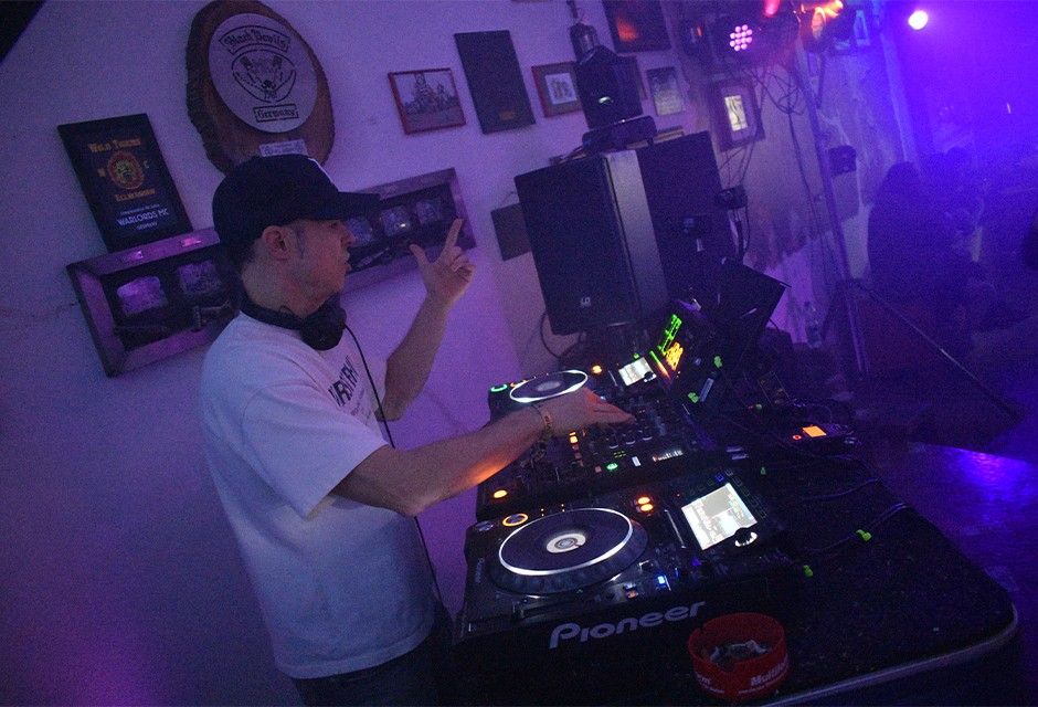 Straight Vision   WL 67