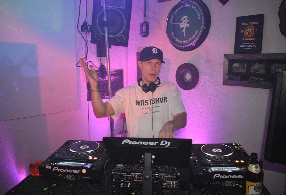 Straight Vision   WL 74