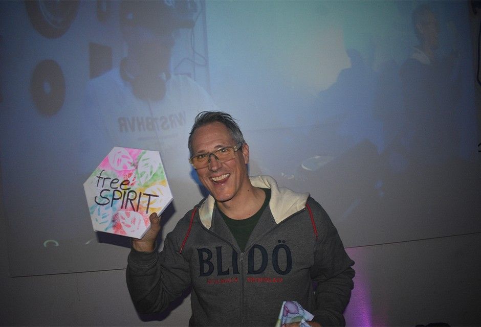 Straight Vision   WL 80