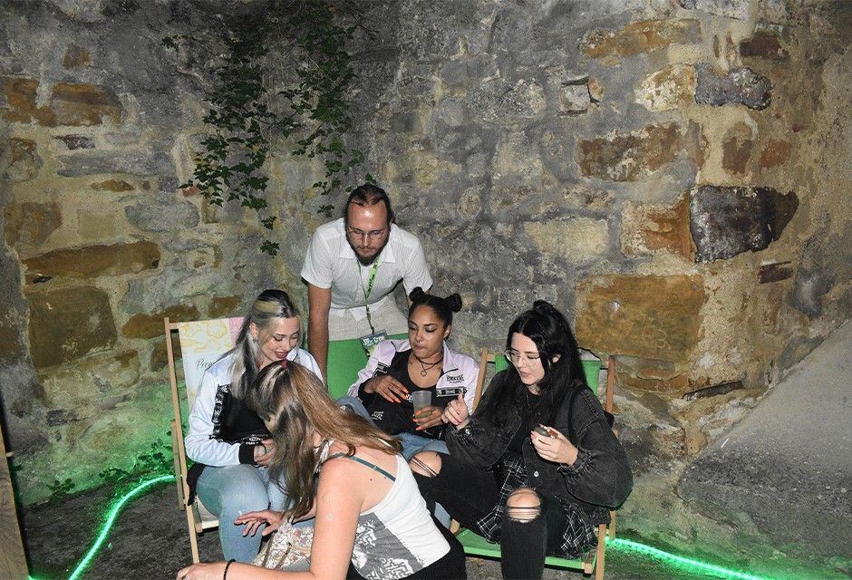 Trip to Alice Land 13