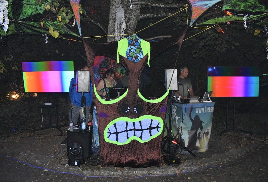 Trip to Alice Land 31
